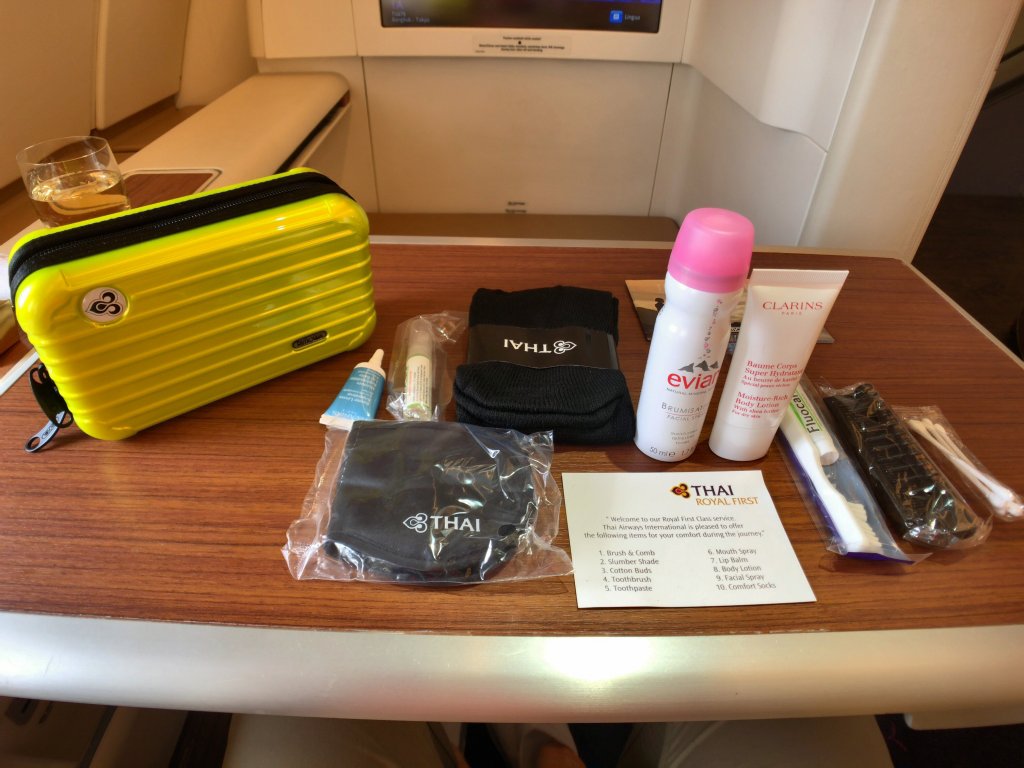 未開封ですタイ航空ファーストクラス アメニティ【RIMOWA】 - 旅行用品