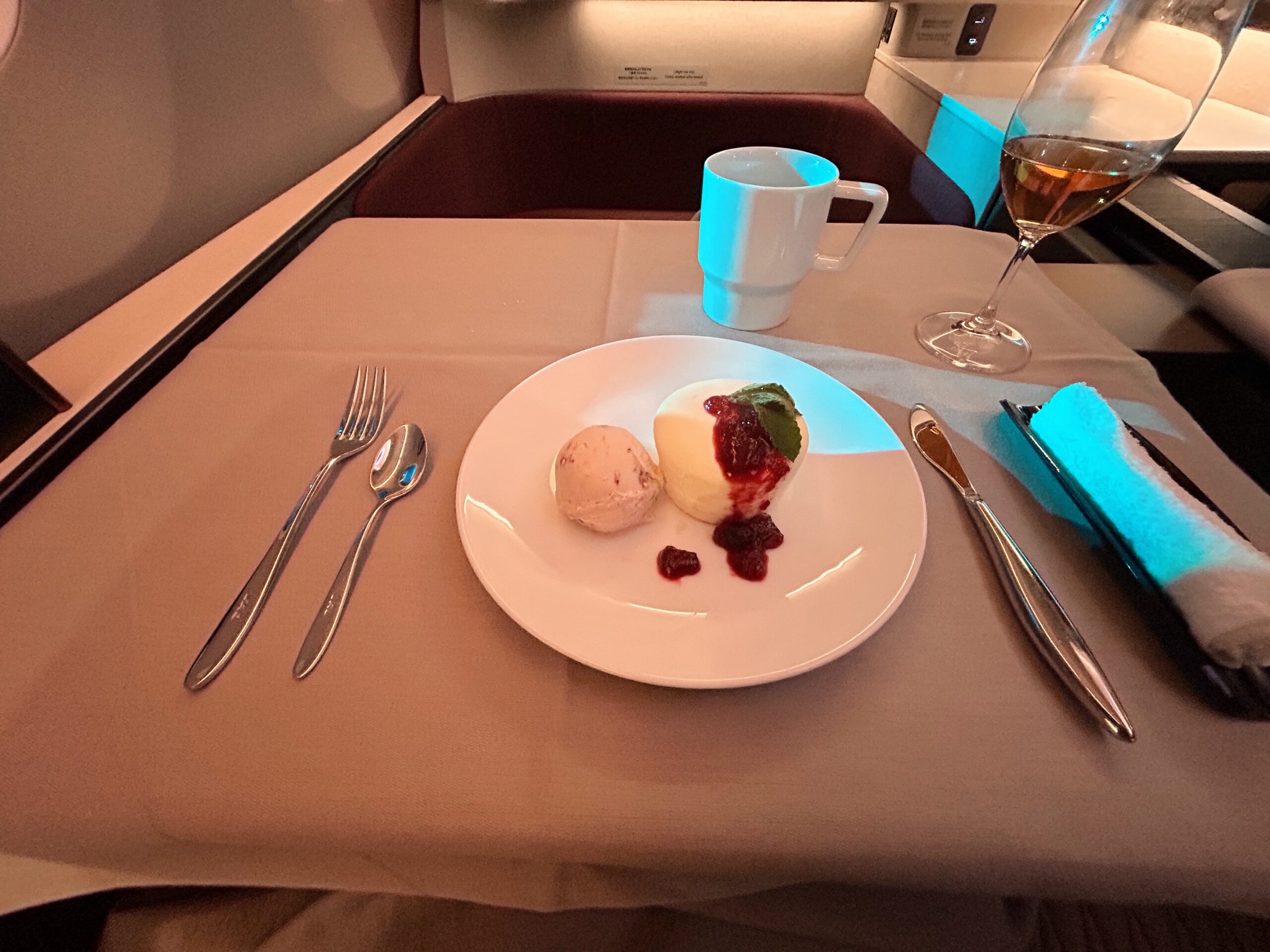JAL A350-1000 ファーストクラス機内食