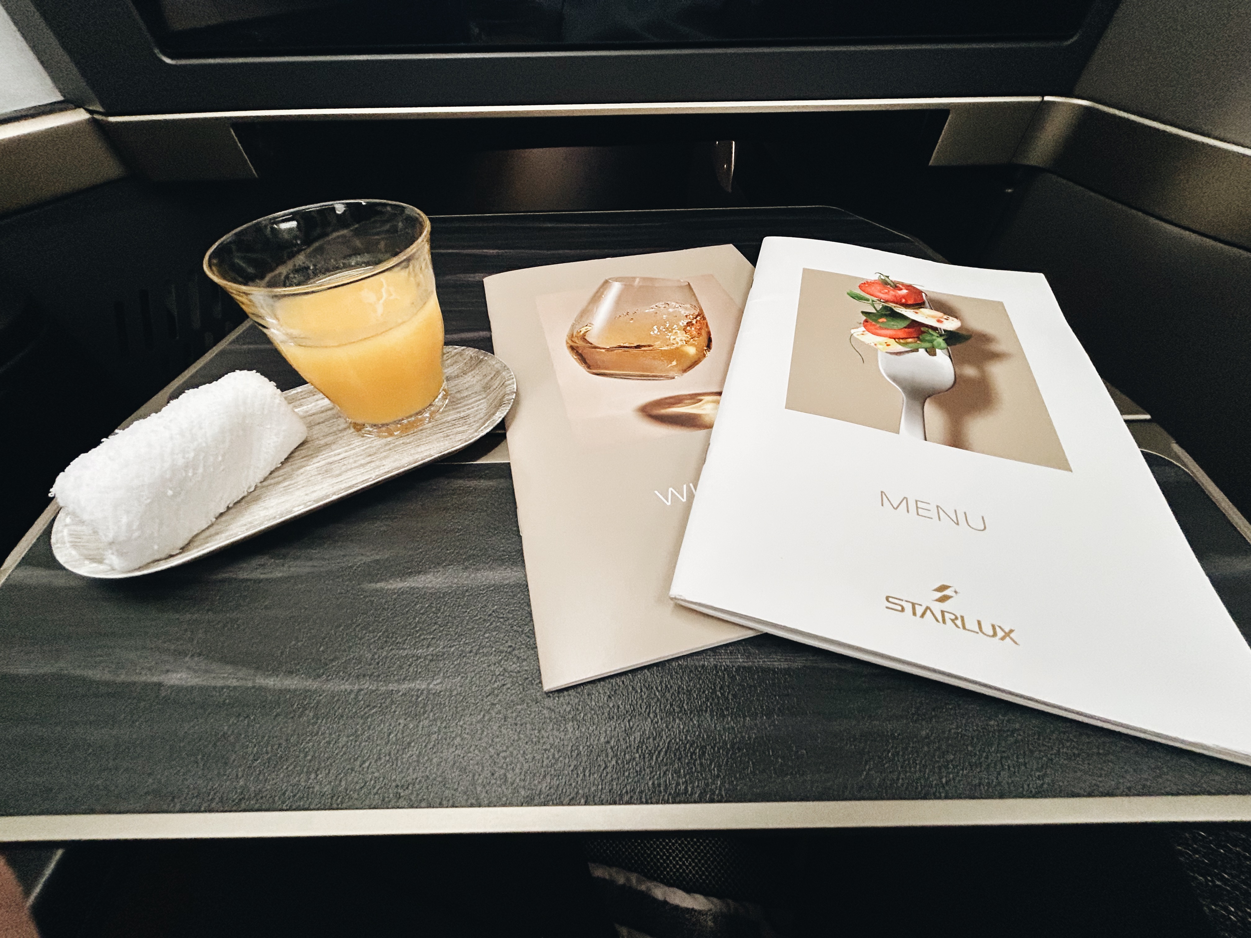 スターラックスA350ビジネスクラス