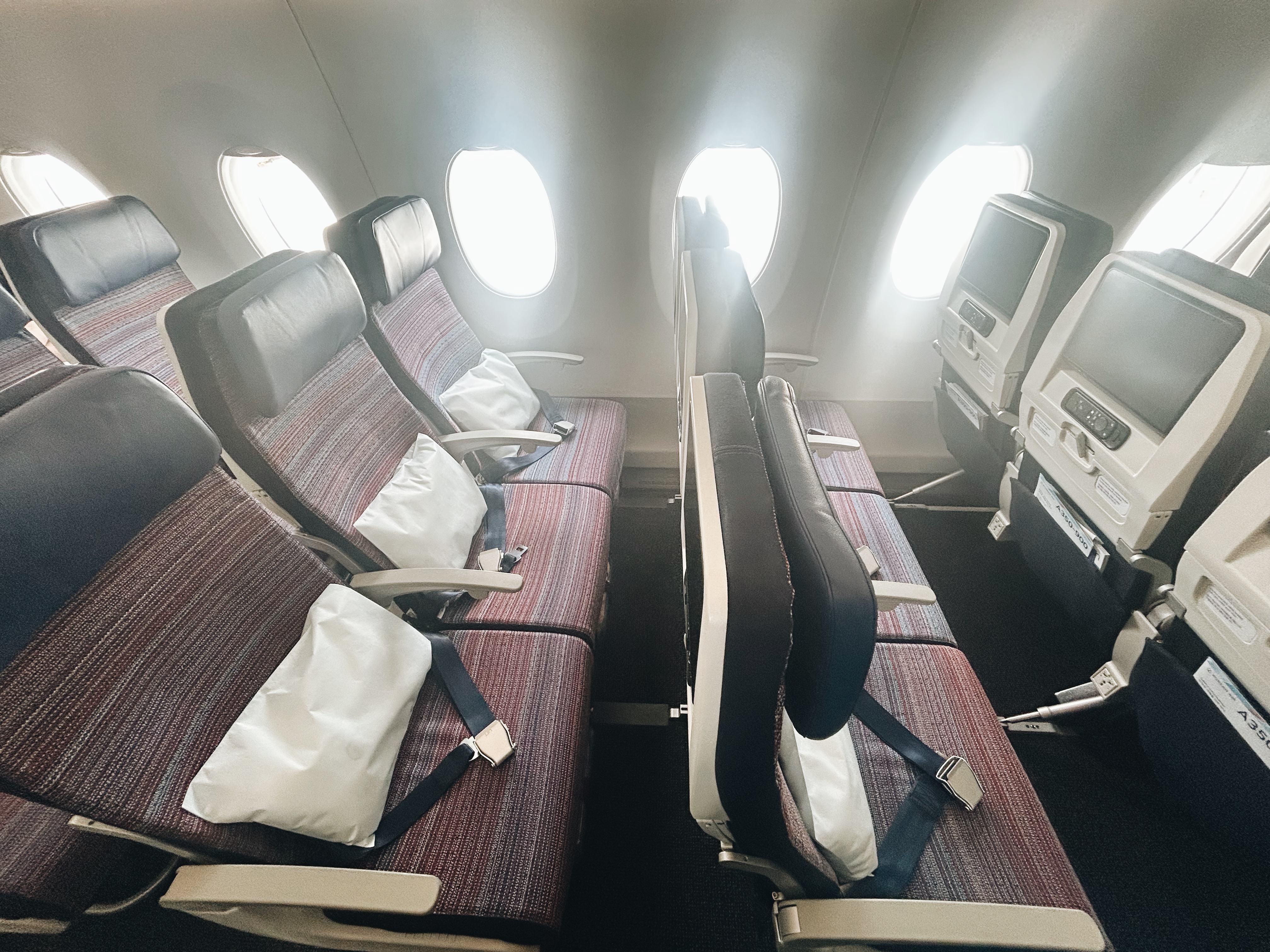 大韓航空A350-900エコノミークラス